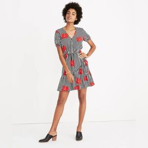 Madewell Viscose Ruffle-Wrap Dress in Candied Orchids Black White Stripe Size 00